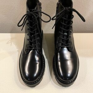 VINCE Cabria Black Spazzolato Leather Lug Boots - NEW w/o box